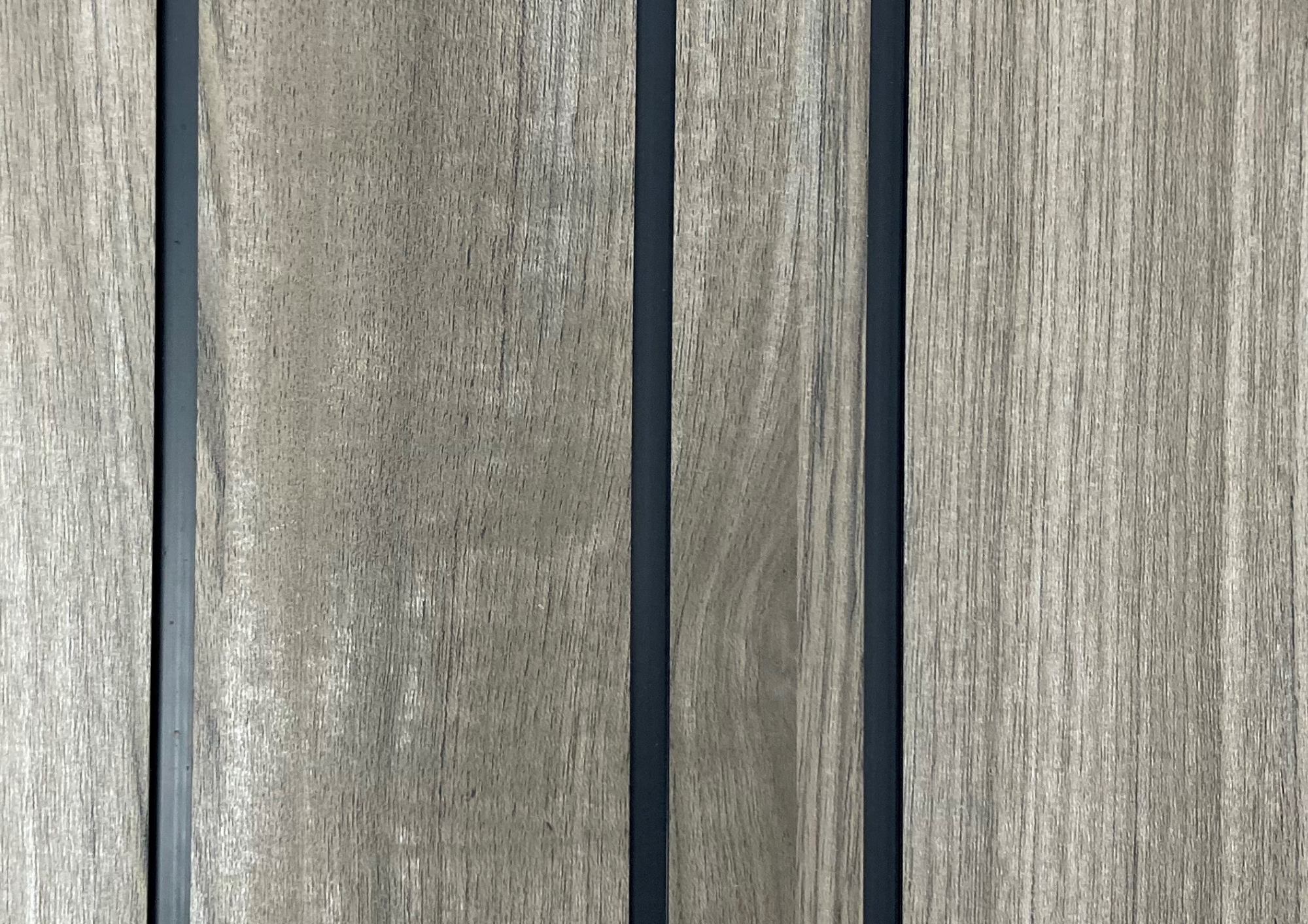 bardage pvc gris foncé